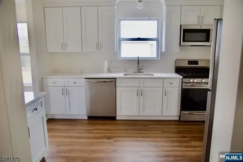 26 Millie Lane East Hanover Twp NJ 07936