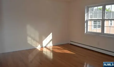 45 Maltbie Avenue Midland Park NJ 07432