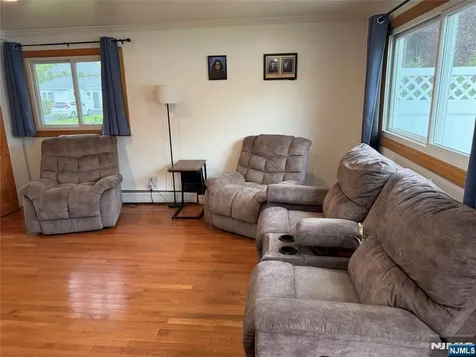 21 Daned Road Emerson NJ 07630