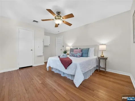 832 Summit Avenue Hackensack NJ 07601