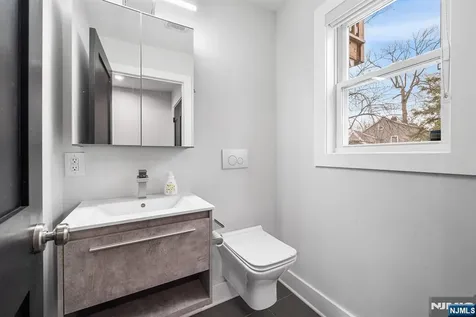 507 Sagamore Avenue Teaneck NJ 07666