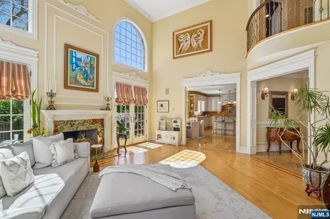 7 Jean Drive Englewood Cliffs NJ 07632