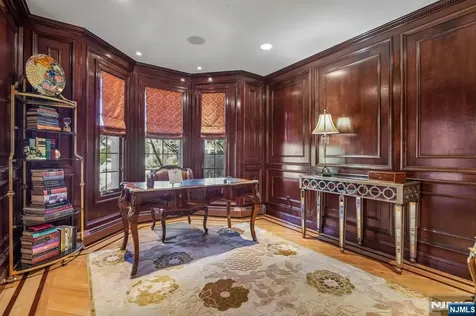 7 Jean Drive Englewood Cliffs NJ 07632