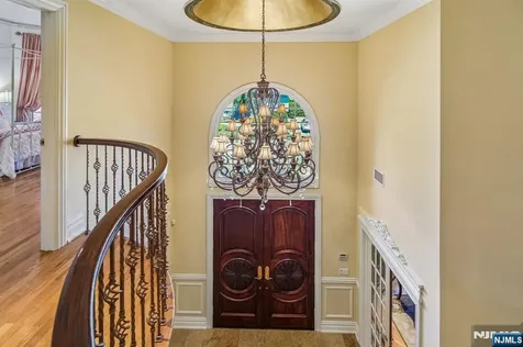 7 Jean Drive Englewood Cliffs NJ 07632