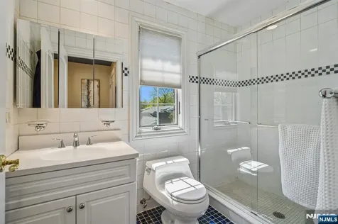 7 Jean Drive Englewood Cliffs NJ 07632