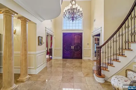 7 Jean Drive Englewood Cliffs NJ 07632