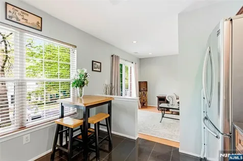 2063 Drake Court Mahwah NJ 07430