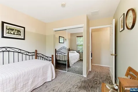 2063 Drake Court Mahwah NJ 07430