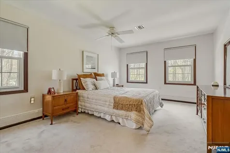 6 Fleming Court Washington Township NJ 07853