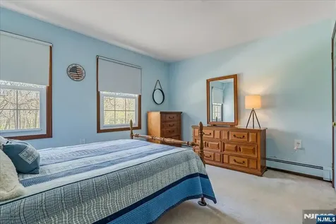 6 Fleming Court Washington Township NJ 07853