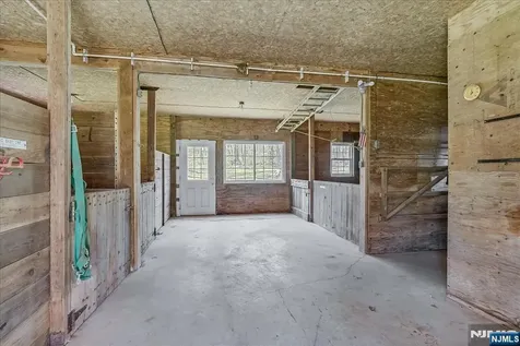 6 Fleming Court Washington Township NJ 07853