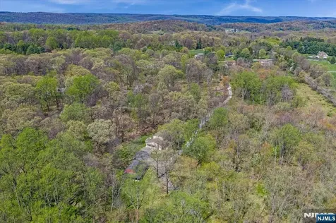 6 Fleming Court Washington Township NJ 07853