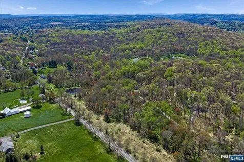 6 Fleming Court Washington Township NJ 07853