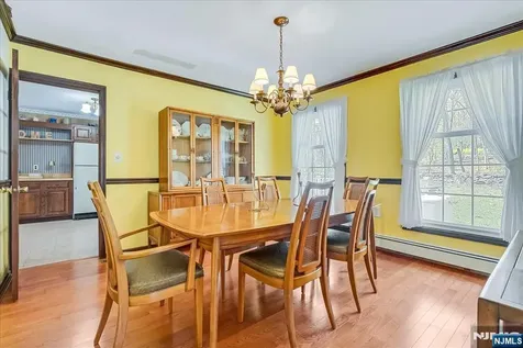 6 Fleming Court Washington Township NJ 07853