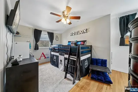 16 Lee Road Livingston NJ 07039