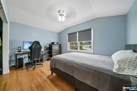 16 Lee Road Livingston NJ 07039