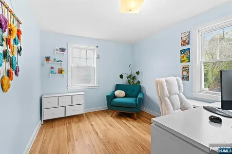 80 Ardmore Avenue Clifton NJ 07014