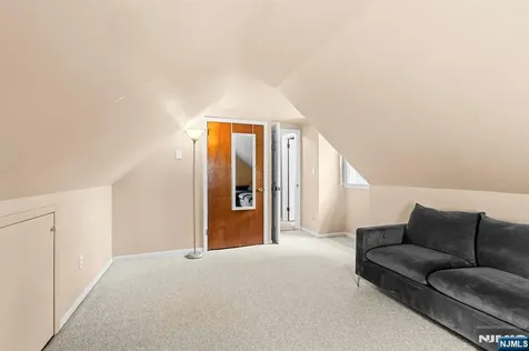80 Ardmore Avenue Clifton NJ 07014