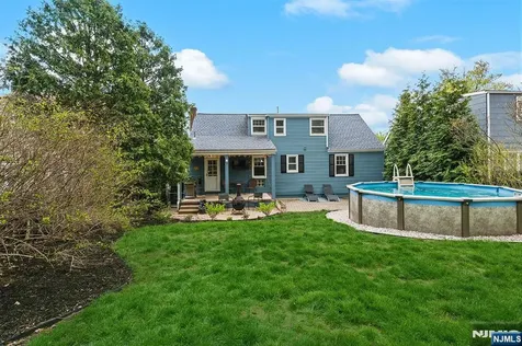 80 Ardmore Avenue Clifton NJ 07014