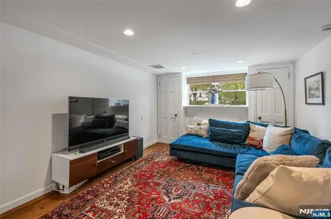 280 Eldon Court Ridgewood NJ 07450