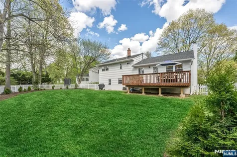 280 Eldon Court Ridgewood NJ 07450