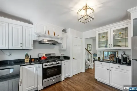 280 Eldon Court Ridgewood NJ 07450