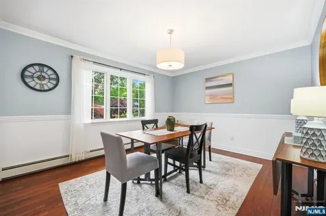 118 Manito Avenue Oakland NJ 07430