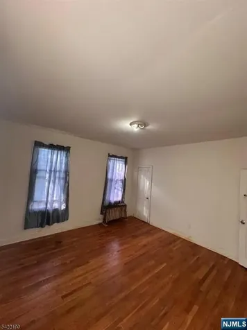 89 Aldine Street Newark NJ 07112
