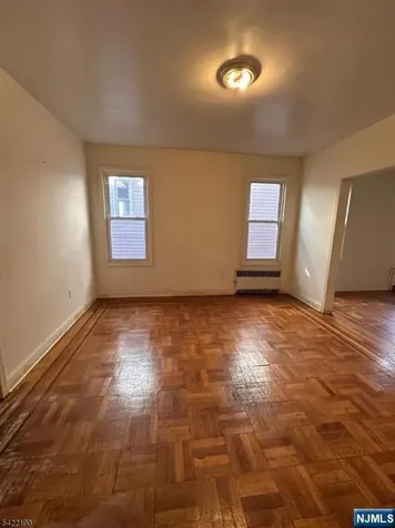 89 Aldine Street Newark NJ 07112