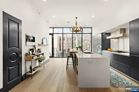 926 Hudson Street Hoboken NJ 07030