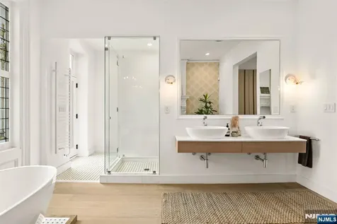 926 Hudson Street Hoboken NJ 07030