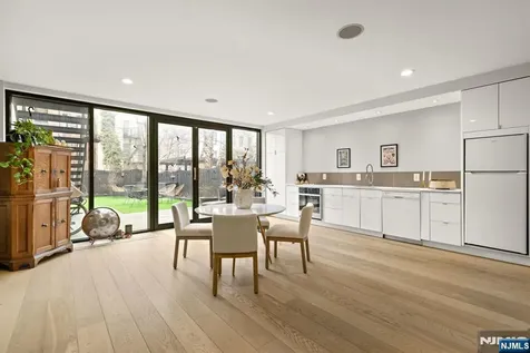 926 Hudson Street Hoboken NJ 07030