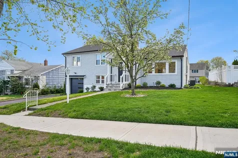 27 Mountainview Drive Clifton NJ 07013