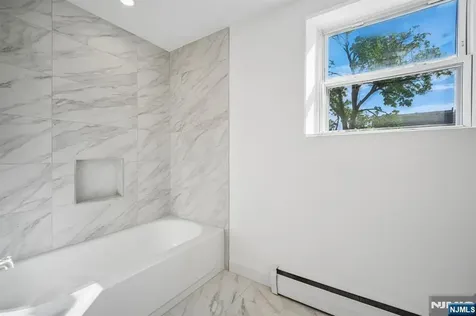 27 Mountainview Drive Clifton NJ 07013