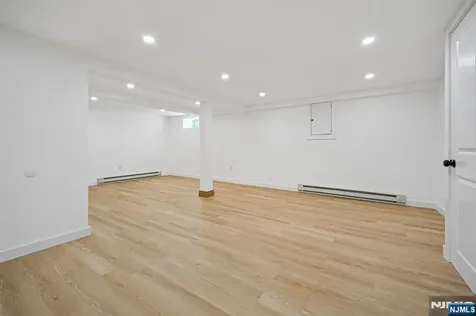 27 Mountainview Drive Clifton NJ 07013