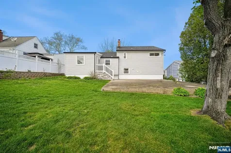 27 Mountainview Drive Clifton NJ 07013