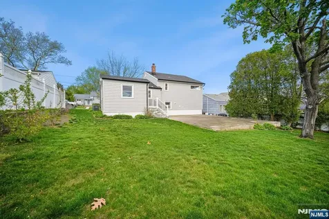 27 Mountainview Drive Clifton NJ 07013