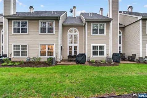 75 Washington Court Montville Township NJ 07082