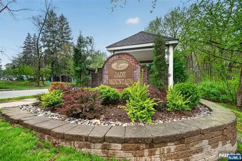 75 Washington Court Montville Township NJ 07082