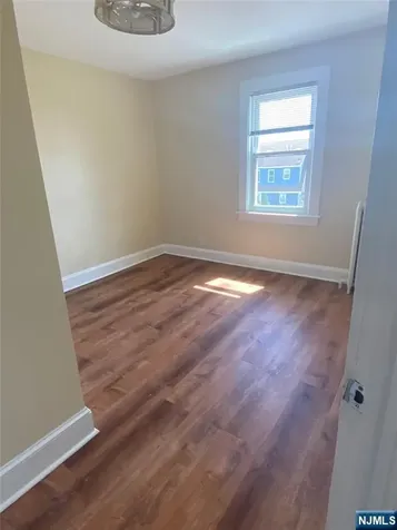 380 Park Avenue Fairview NJ 07022