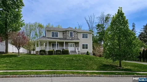 14 Dehart Wayne NJ 07470