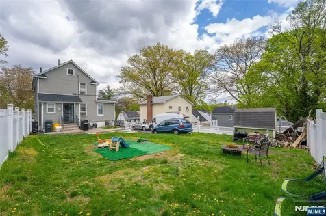 100 Washington Place Teaneck NJ 07666