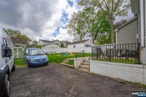 100 Washington Place Teaneck NJ 07666