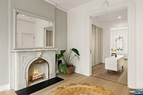 926 Hudson Street Hoboken NJ 07030