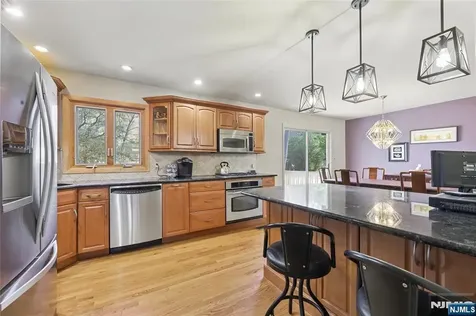 35 Robin Road Wayne NJ 07470