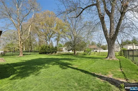 35 Robin Road Wayne NJ 07470