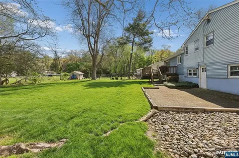 35 Robin Road Wayne NJ 07470
