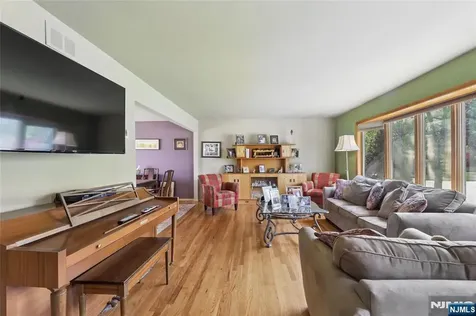 35 Robin Road Wayne NJ 07470