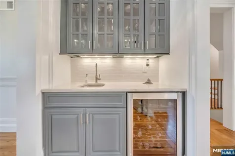 15 Eric Place Demarest NJ 07627