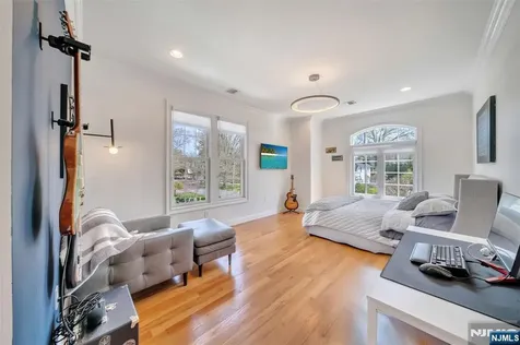 15 Eric Place Demarest NJ 07627